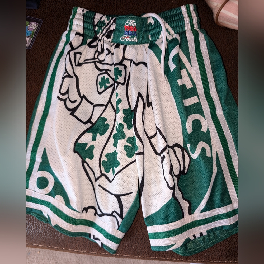 Men's Mitchell & Ness Kelly Green Boston Celtics Hardwood Classics Big Face